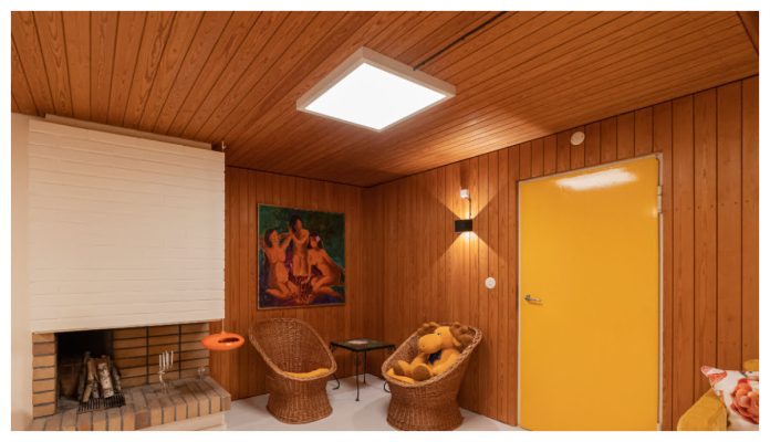 Renovation of the swimming pool and fireplace space of a 60’s terraced house Renovation of the swimming pool and fireplace space of a 60’s terraced house